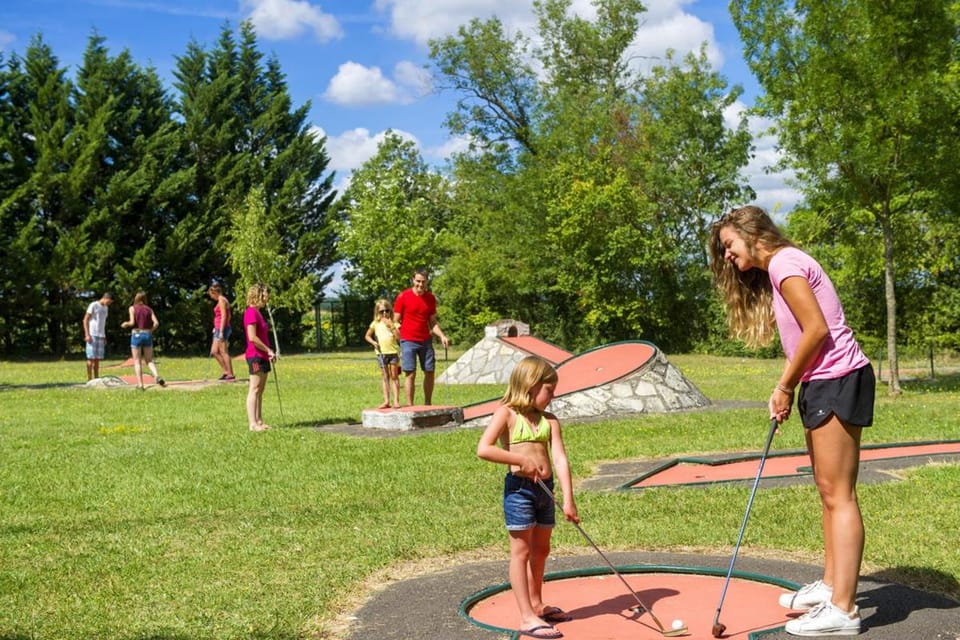 Camping maeva Escapades Le Domaine Aramis Campground/ 
RV Resort in Occitanie