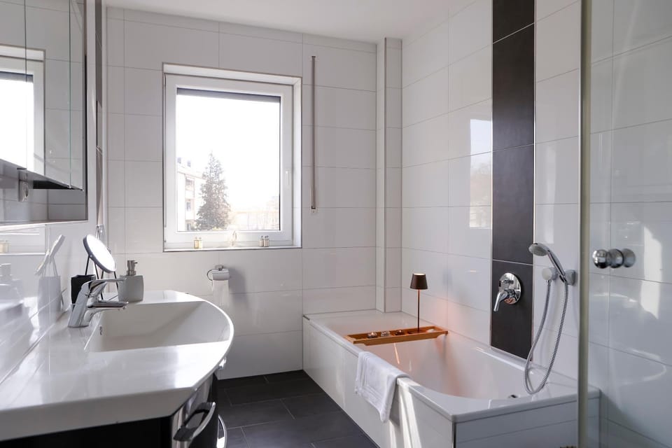 Toilet, Bathroom, Bath, heating