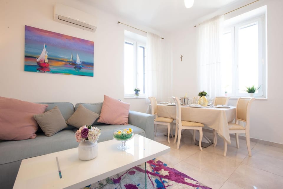 MS 3BR Apartment near Kolovare beach Apartment in Zadar