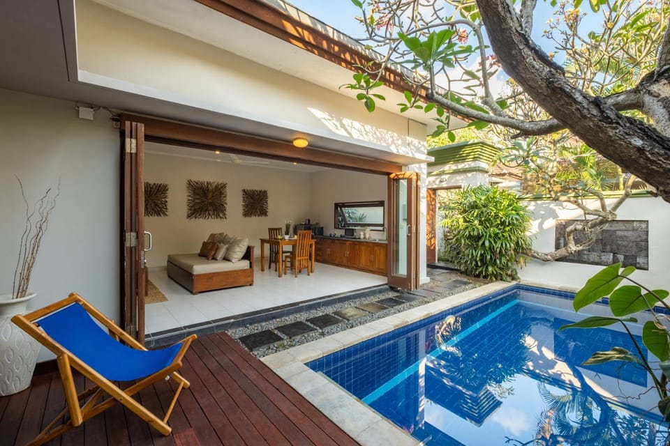 Patio, Communal lounge/ TV room, Day, Natural landscape, Garden, Evening entertainment, Garden view, Pool view, Swimming pool, sunbed