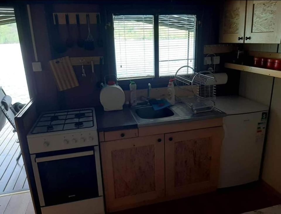 Floating apartmens Perucacki Raj Apartment in Zlatibor District, Serbia