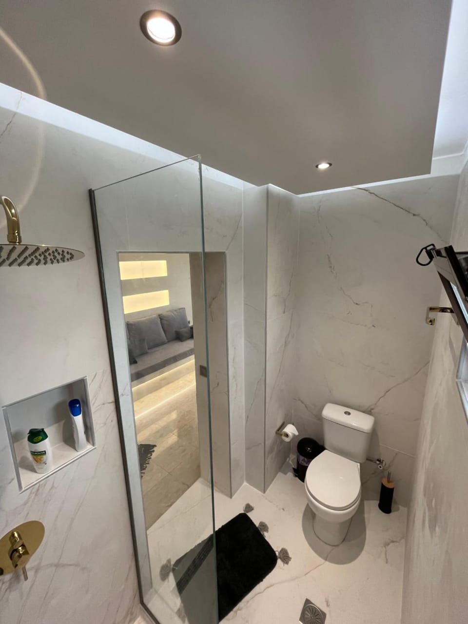 Shower, Toilet, Bathroom