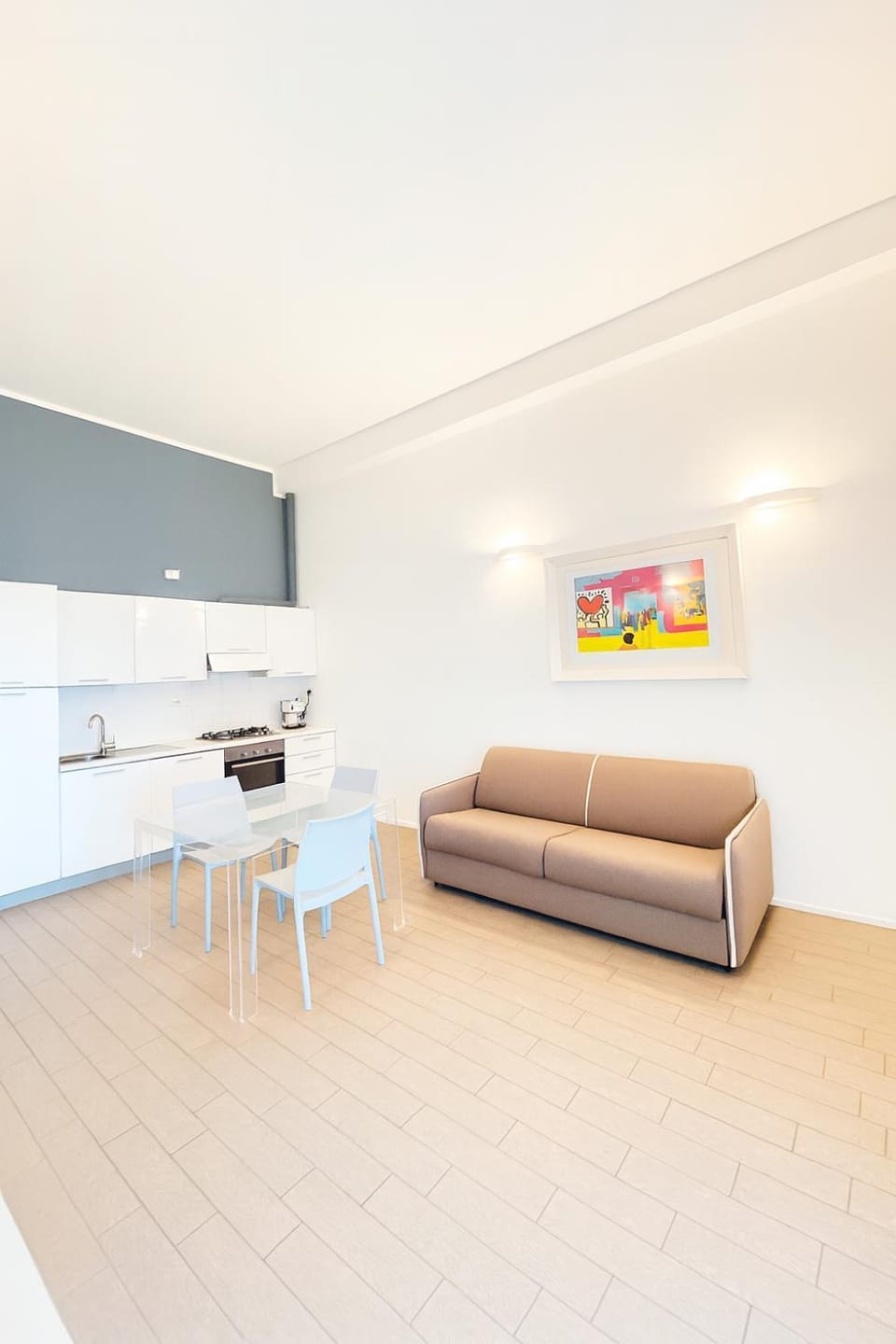 Communal lounge/ TV room