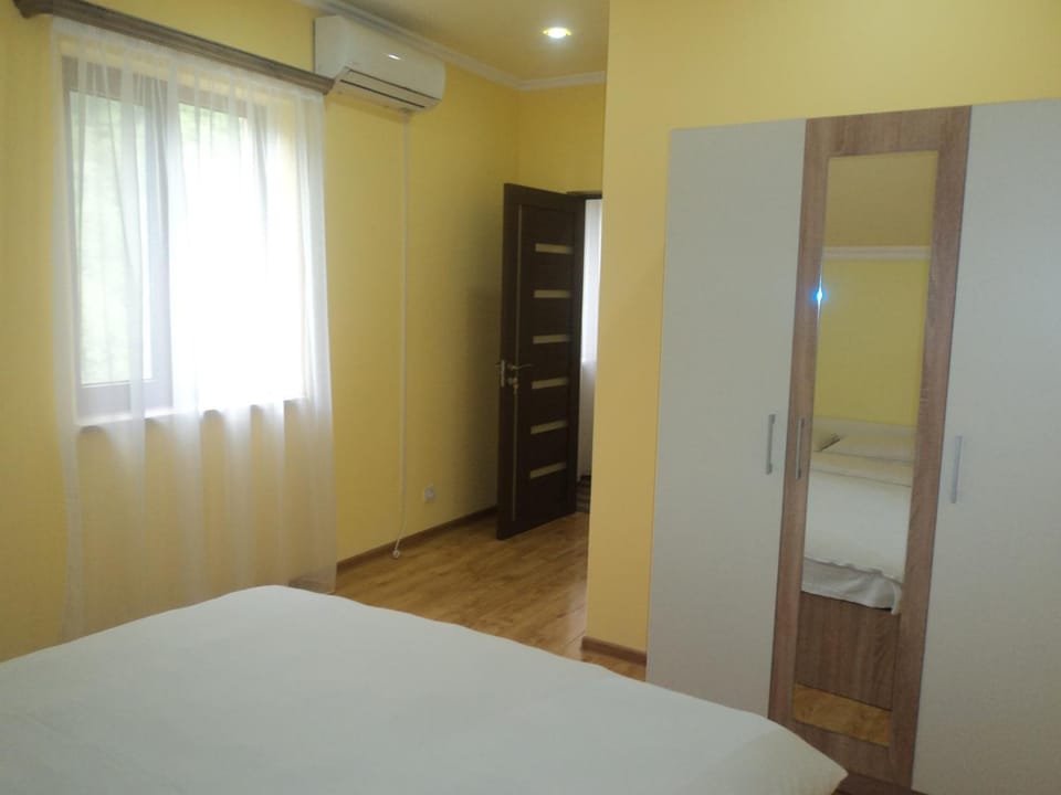 Bed, Bedroom, Bath, internet, towels, wardrobe, air conditioner