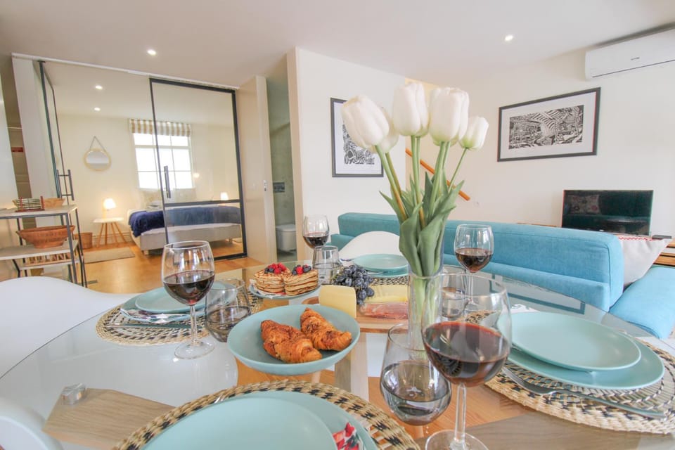 Porto Unique Cosy Duplex Apartment in Porto