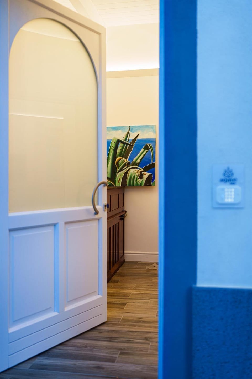 Property building, Internal: Not applicable to any particular room