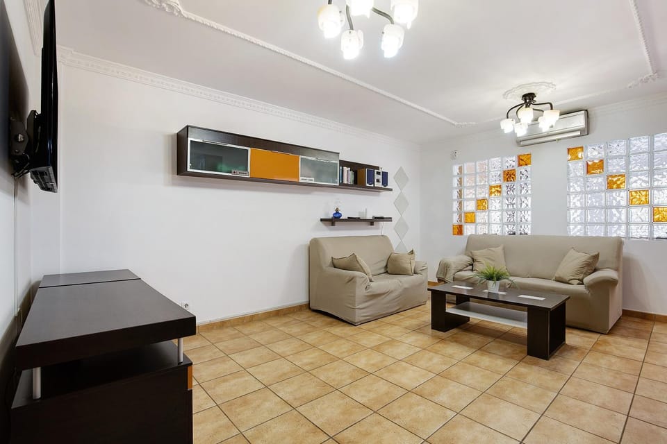 Property building, Living room