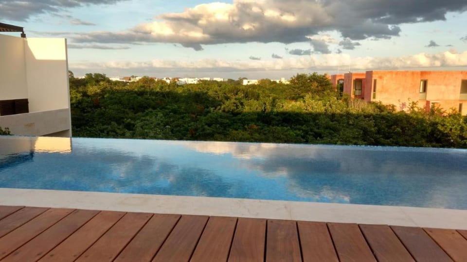Pool view, Swimming pool