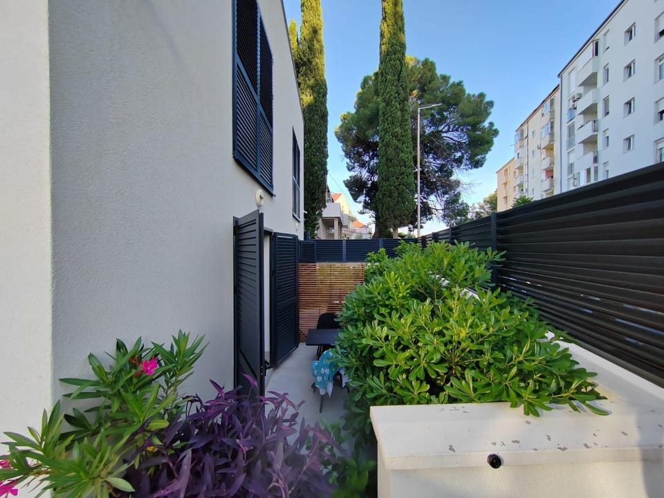 Maboka Studio Apartment in Zadar