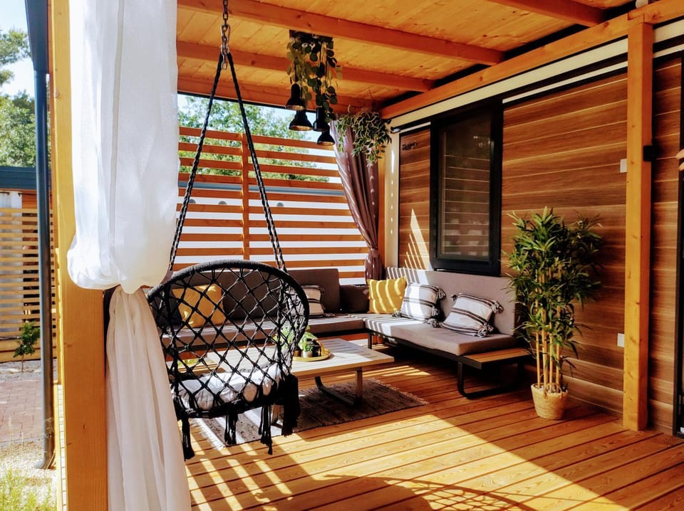 Balcony/Terrace, Balcony/Terrace