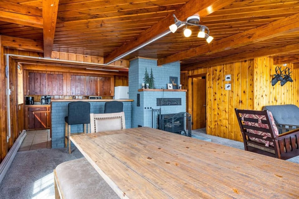 3BR Fife Lake Getaway with Fire Pit & Hot Tub House in Fife Lake