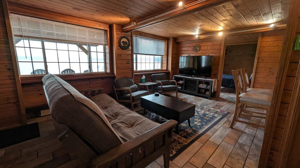 1BR Fife Lake Haven with Fire Pit & Hot Tub House in Fife Lake