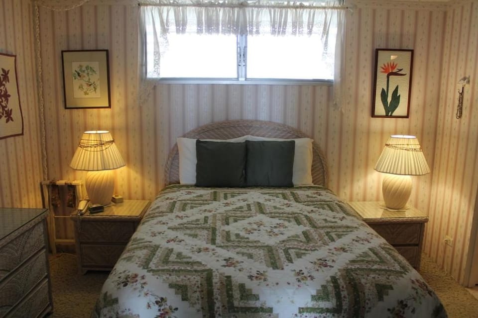 Amazing Downtown Ocean View KA605 House in Holualoa