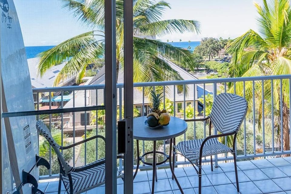 Patio, View (from property/room), Balcony/Terrace