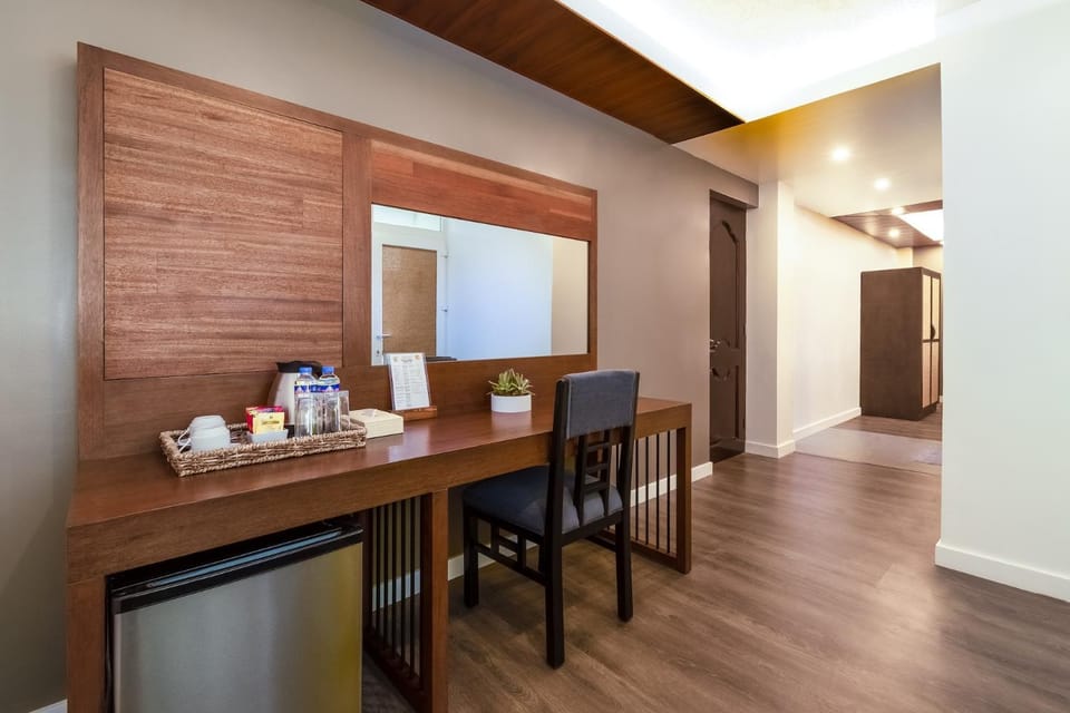 Kitchen or kitchenette, Other