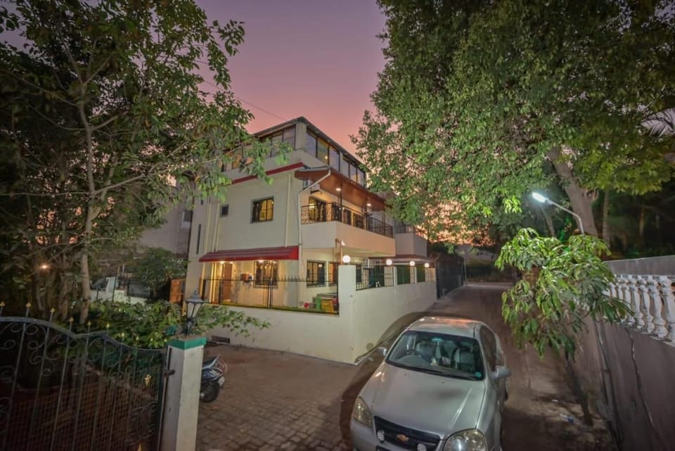 Orchid villa Villa in Lonavla