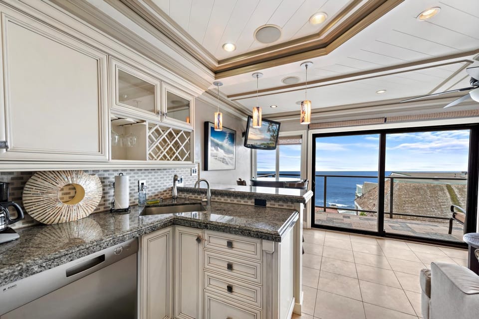 Dining area, Sea view