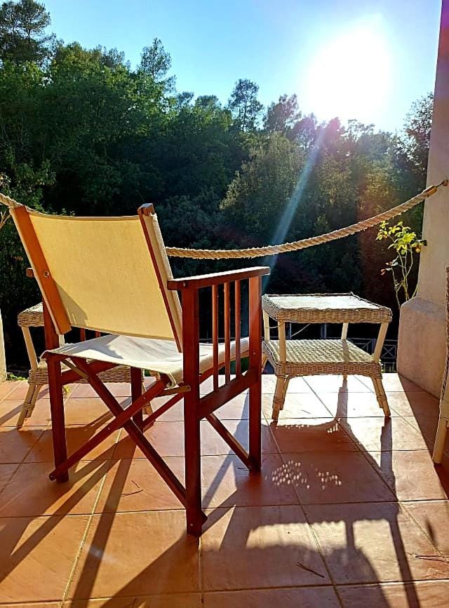 Bain de nature Chalet in Vidauban