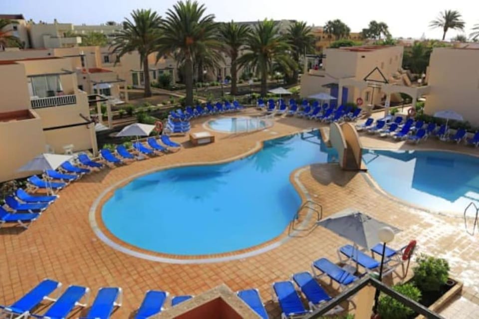 Corralejo Suite Pool & Gardens - Alisios Playa Apartment in Corralejo