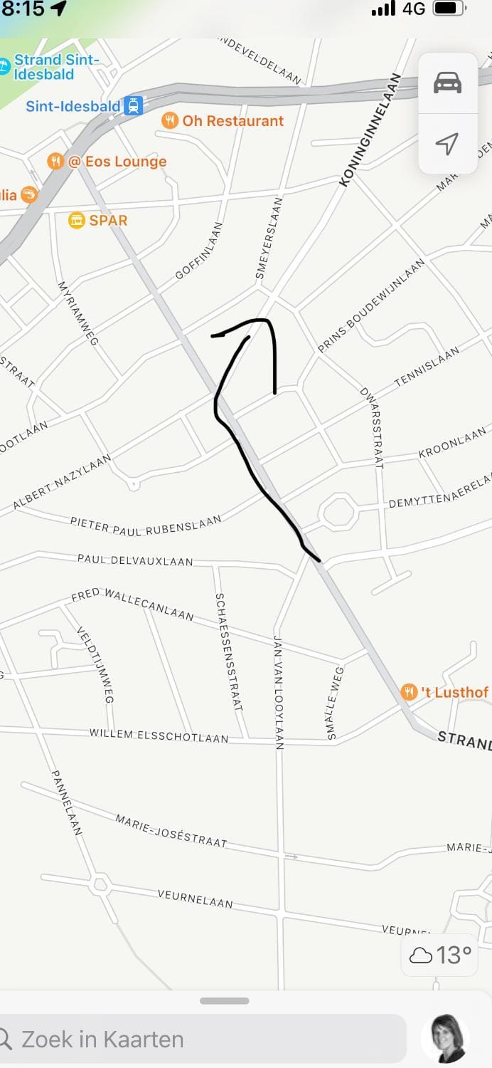 Ruim appartement met lift en gratis parking Apartment in De Panne