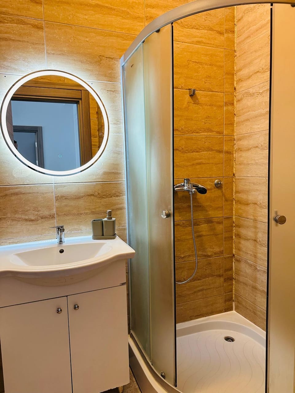 Summerland One Mamaia Apartment in Constanta