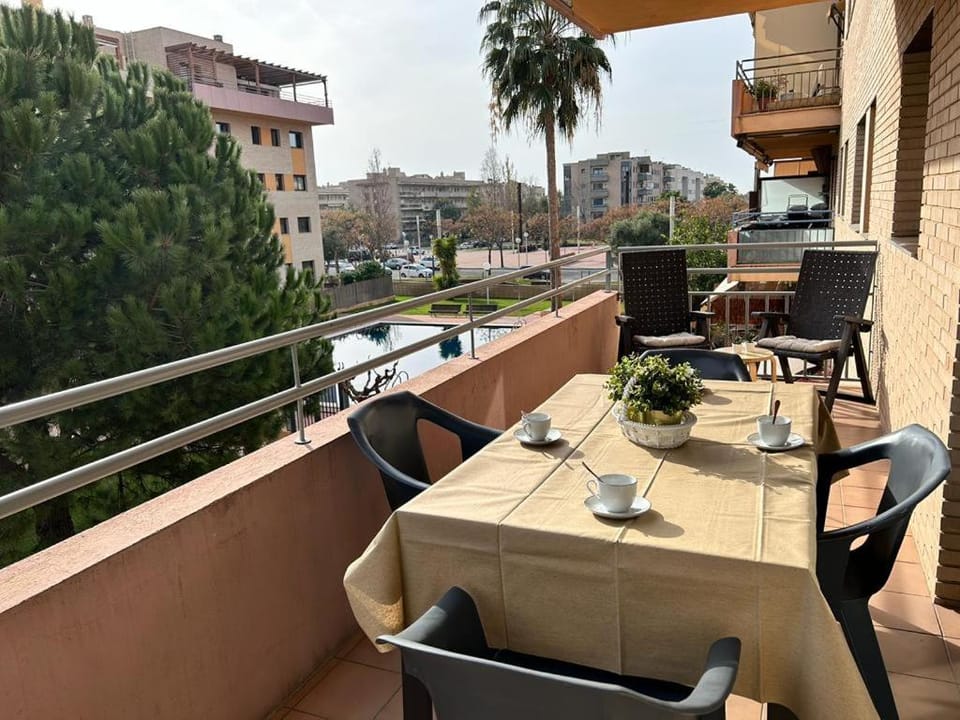 APARTAMENTO LOS GIRASOLES 1 Apartment in Salou