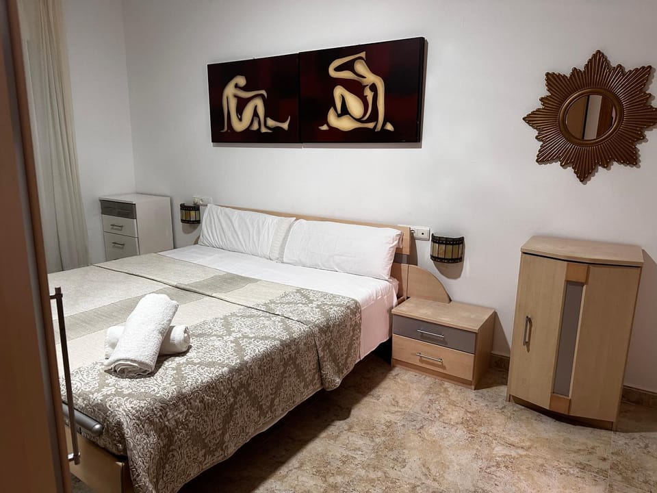 Habitaciones a 10 minutos de la playa de Aguadulce Vacation rental in Aguadulce