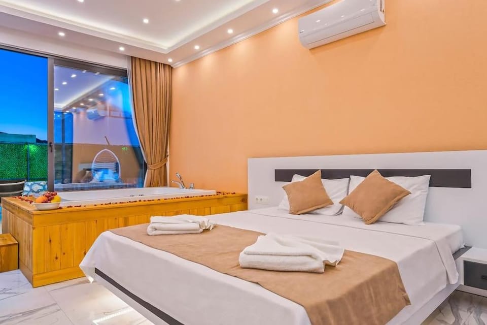 Bed, Bedroom, towels, air conditioner