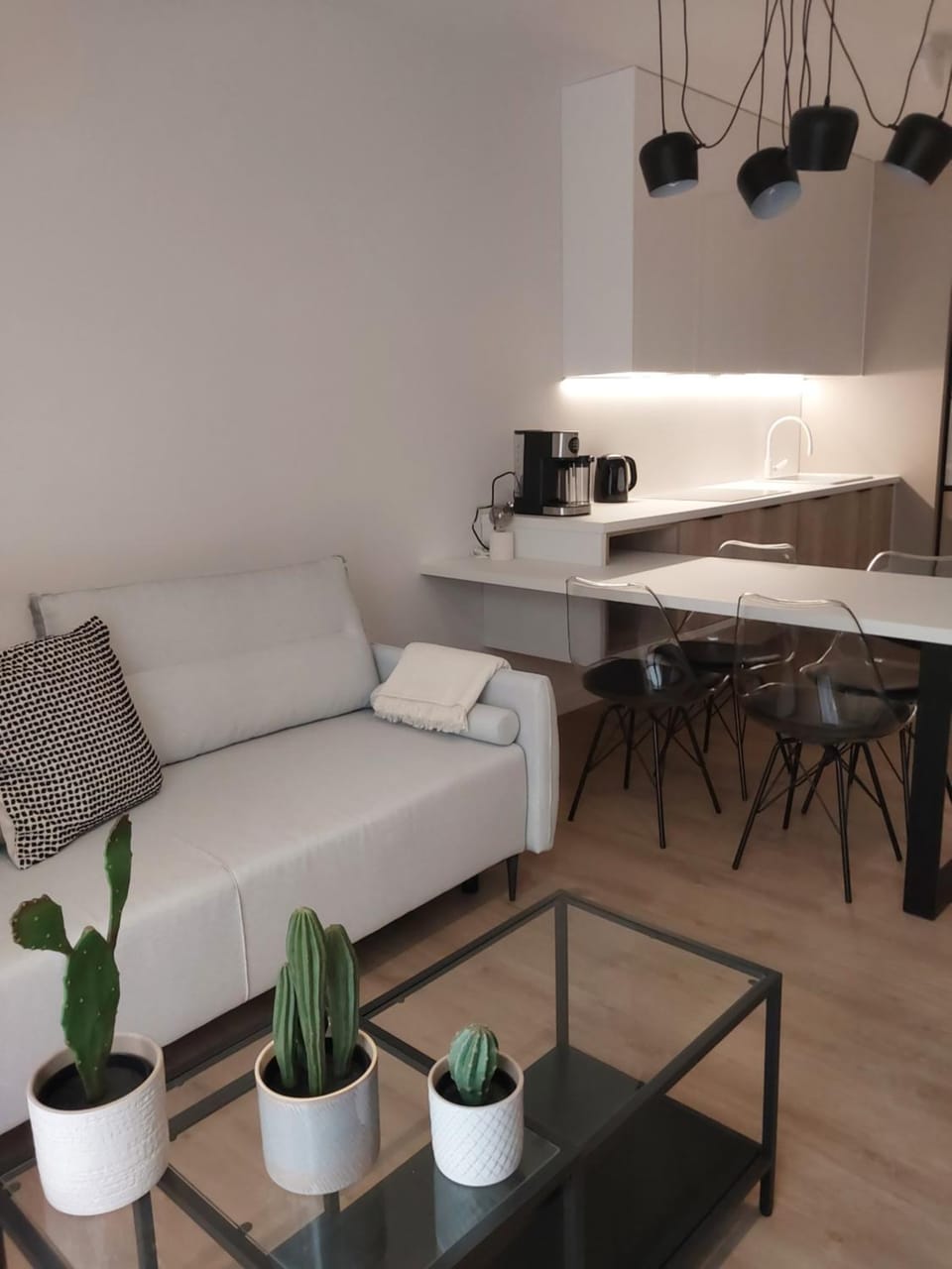 Fuzja Ana - Garaż - Klimatyzacja - Dostęp na Kod - FV Apartment in Masovian Voivodeship