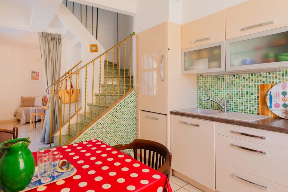 Regina's Banyuls - Town house close to beach House in Port-Vendres