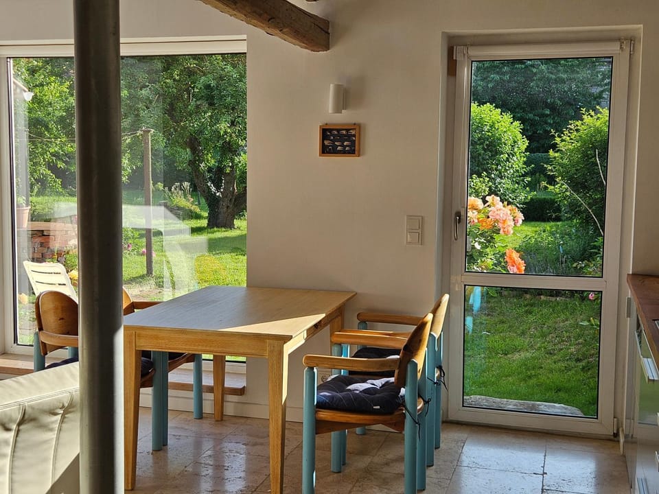 Dining area, Garden view