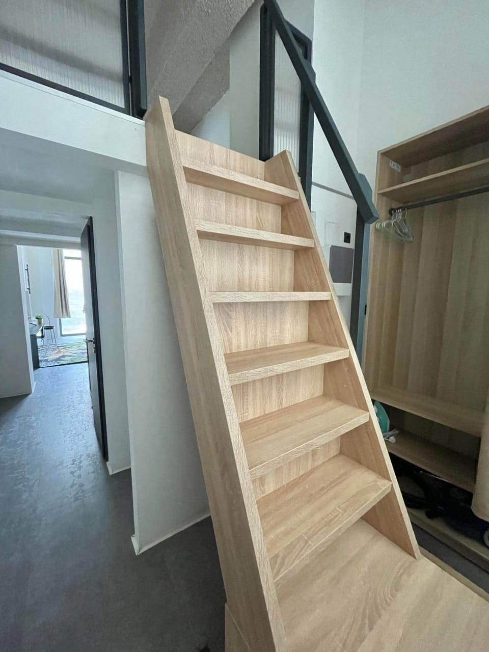wardrobe