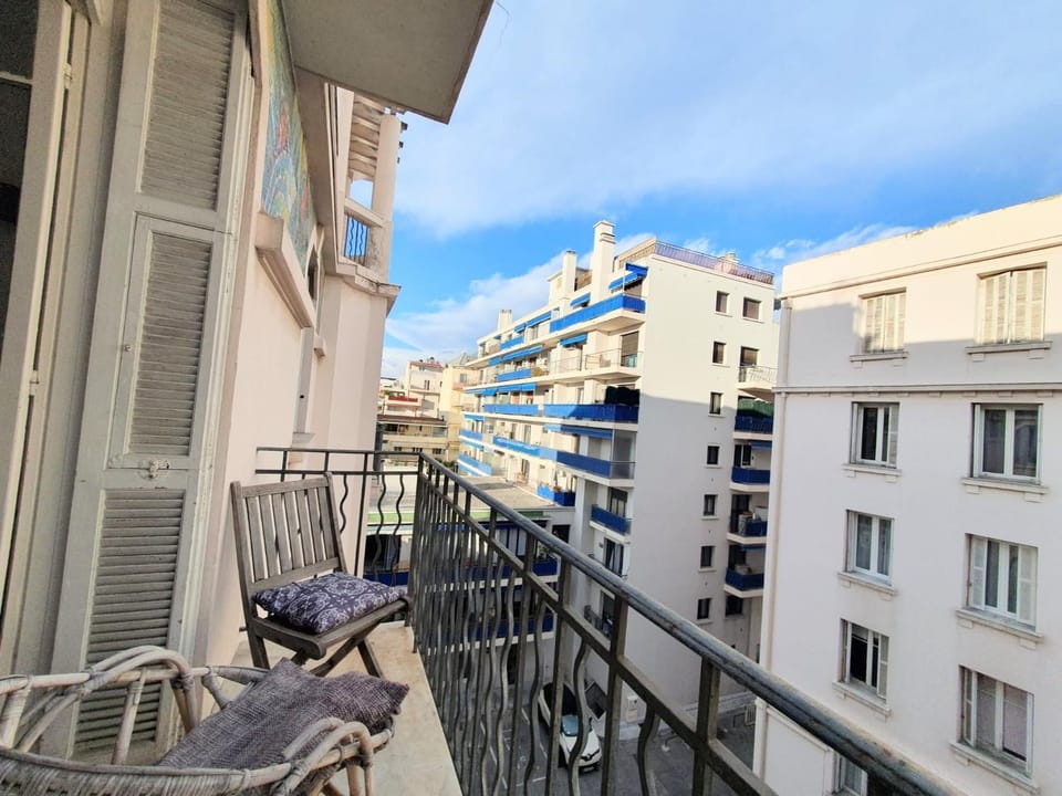 Climatisé,coeur de Juan-les-Pins Apartment in Antibes