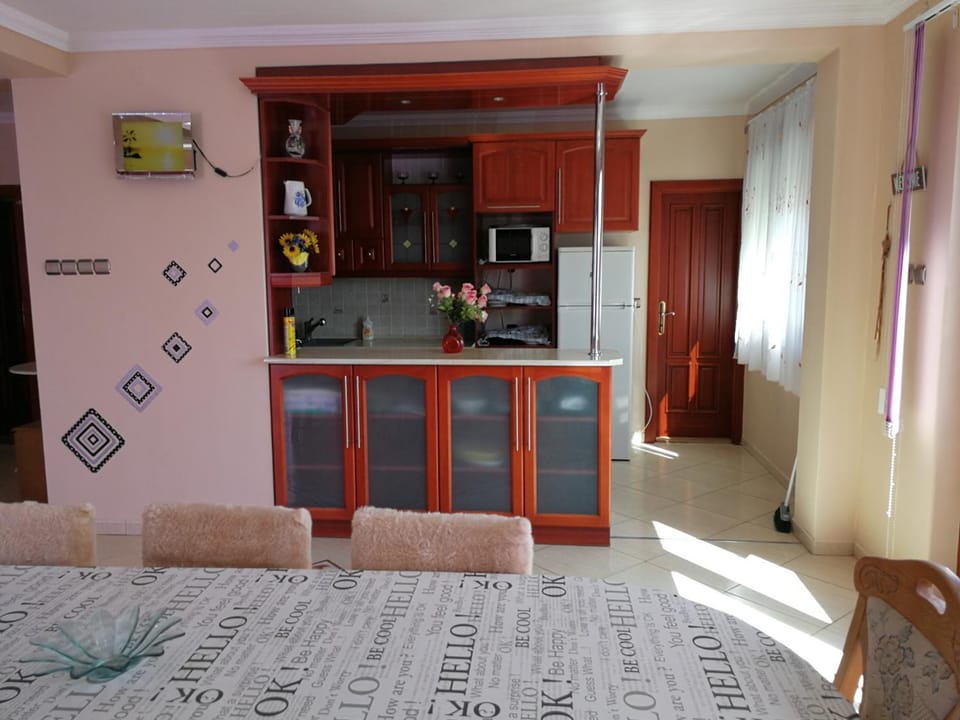 Coffee/tea facilities, Kitchen or kitchenette, minibar
