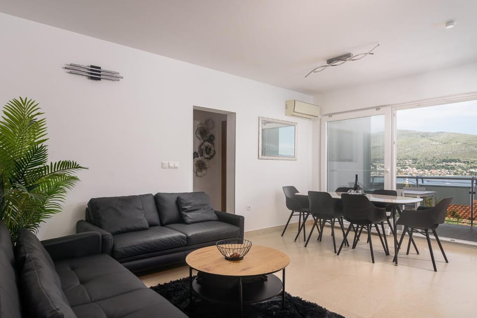 L&L Luxury apartment 1 Apartment in Šibenik-Knin County, Croatia
