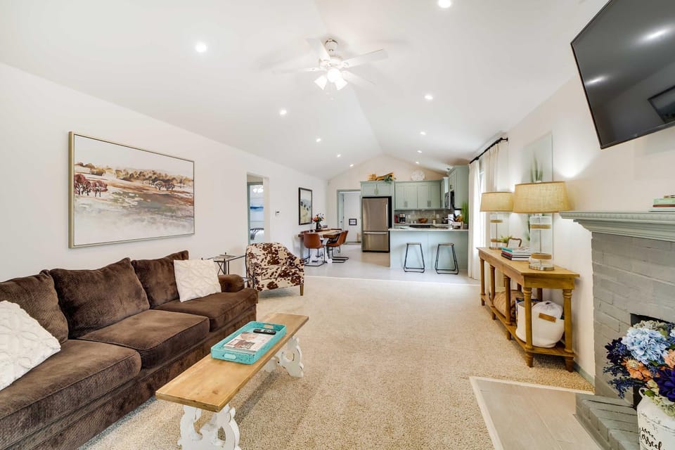 Tulsa Vacation Home ~ 3 Mi to Downtown House in Tulsa
