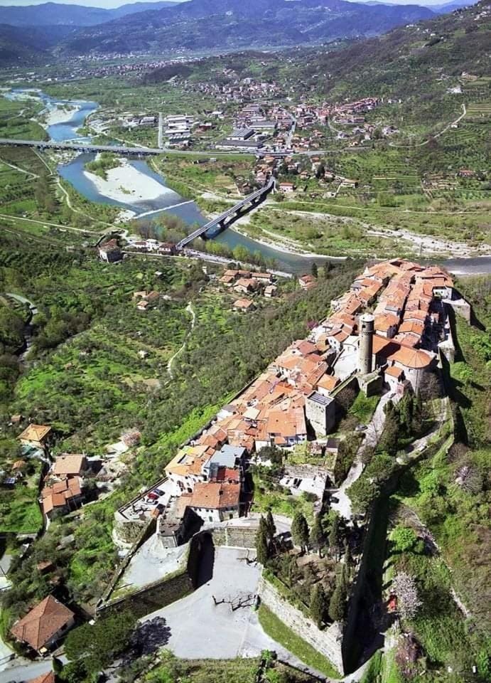 City view, River view