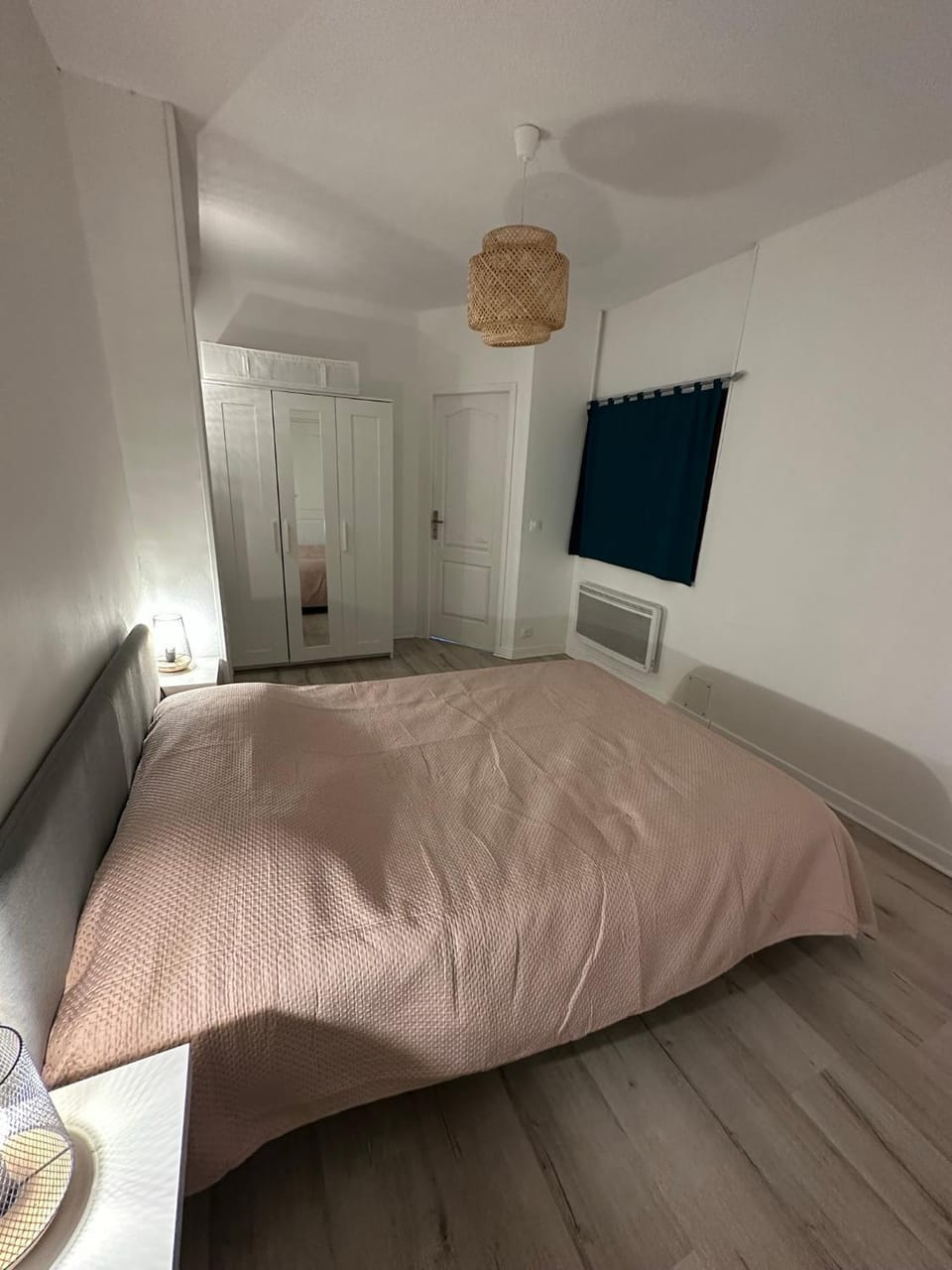 Bed, Photo of the whole room, Bedroom, wardrobe