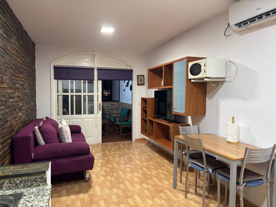 Tommy´s House Vibbecanarias Playa del Cura Apartment in Comarca Sur