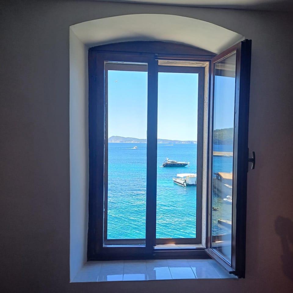 Apartman Calypso Apartment in Komiža