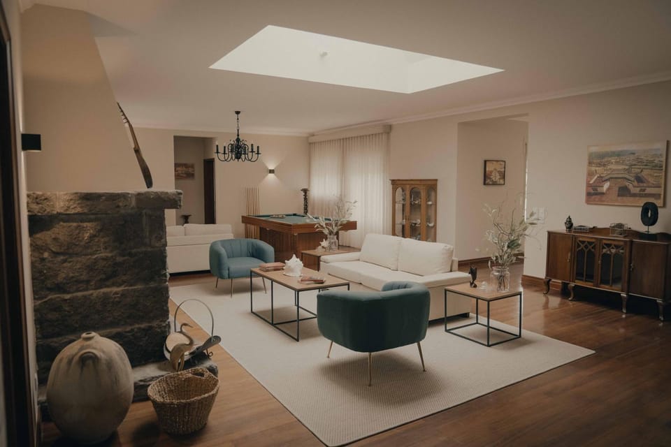 Living room, flat iron