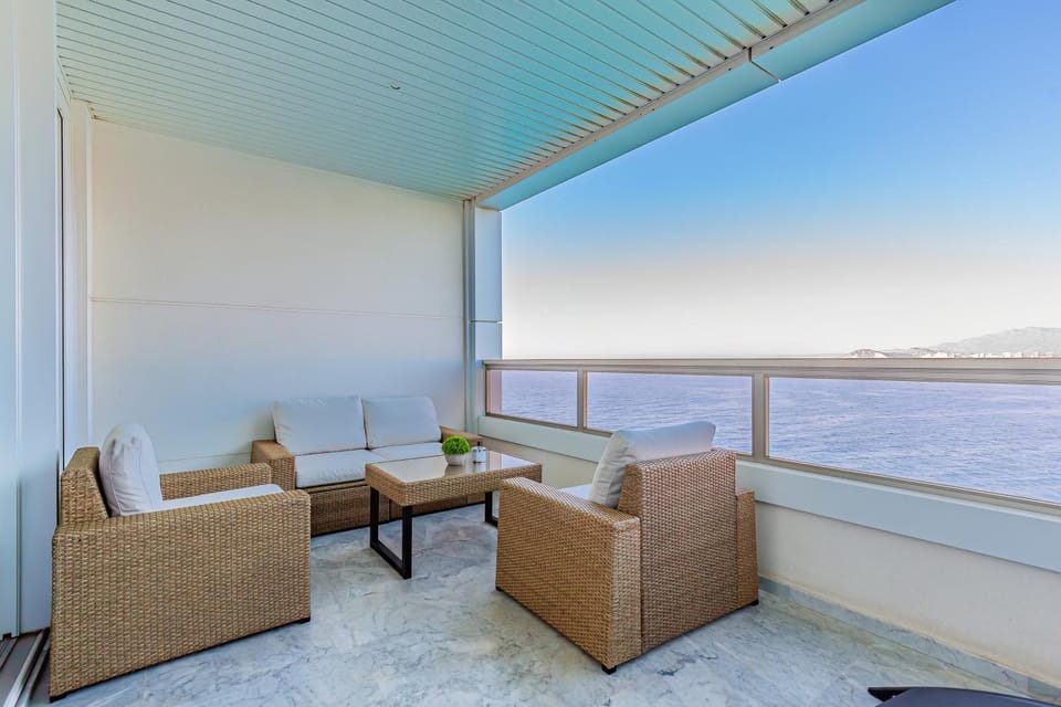 Balcony/Terrace, Balcony/Terrace, Sea view