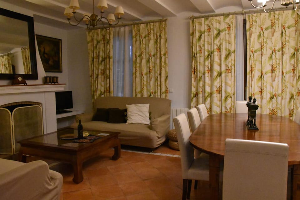 Casa Rural Almonaster la Real, Marques de Robledal House in Sierra de Huelva