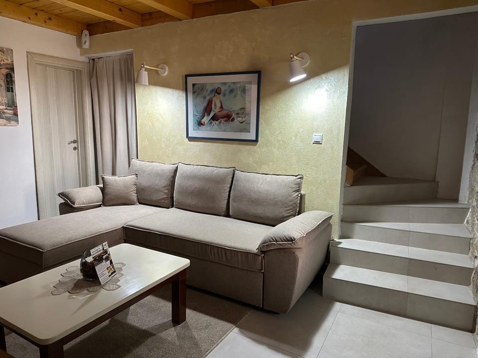 Lake Point Dodoši Apartment in Podgorica Municipality, Montenegro