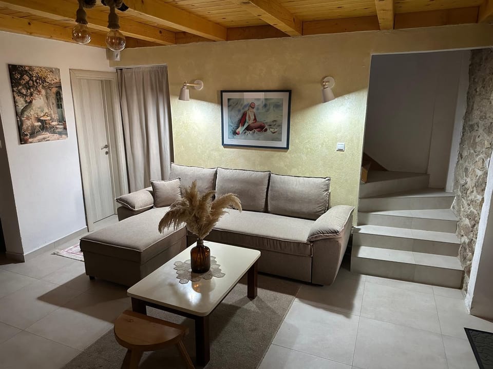 Lake Point Dodoši Apartment in Podgorica Municipality, Montenegro