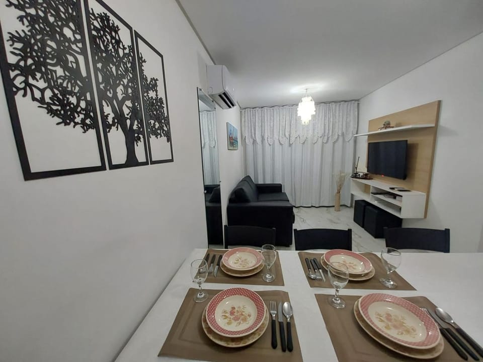 TV and multimedia, Living room, Dining area, air conditioner