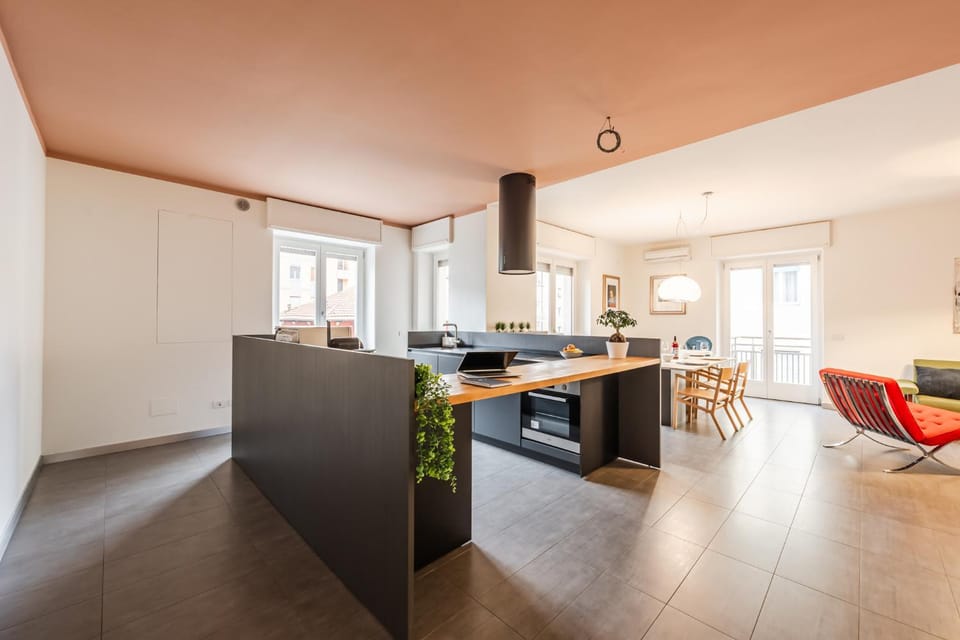 Infinity Suite Verona free parking Apartment in Verona