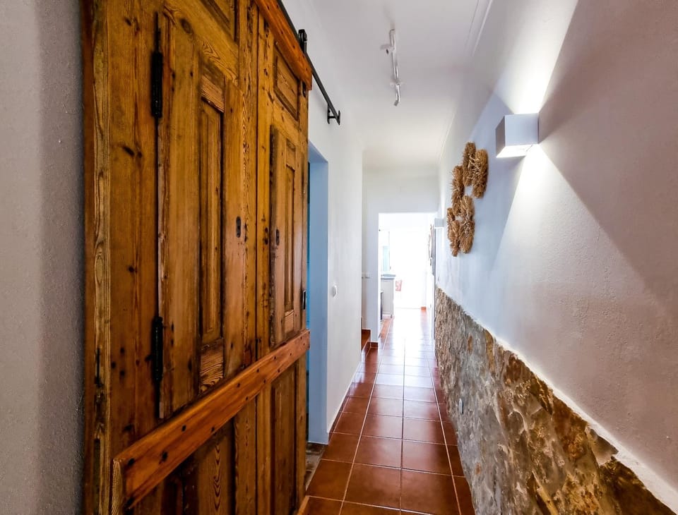 FLH Tavira Central Town House with Terrace & Rooftop Apartment in Tavira