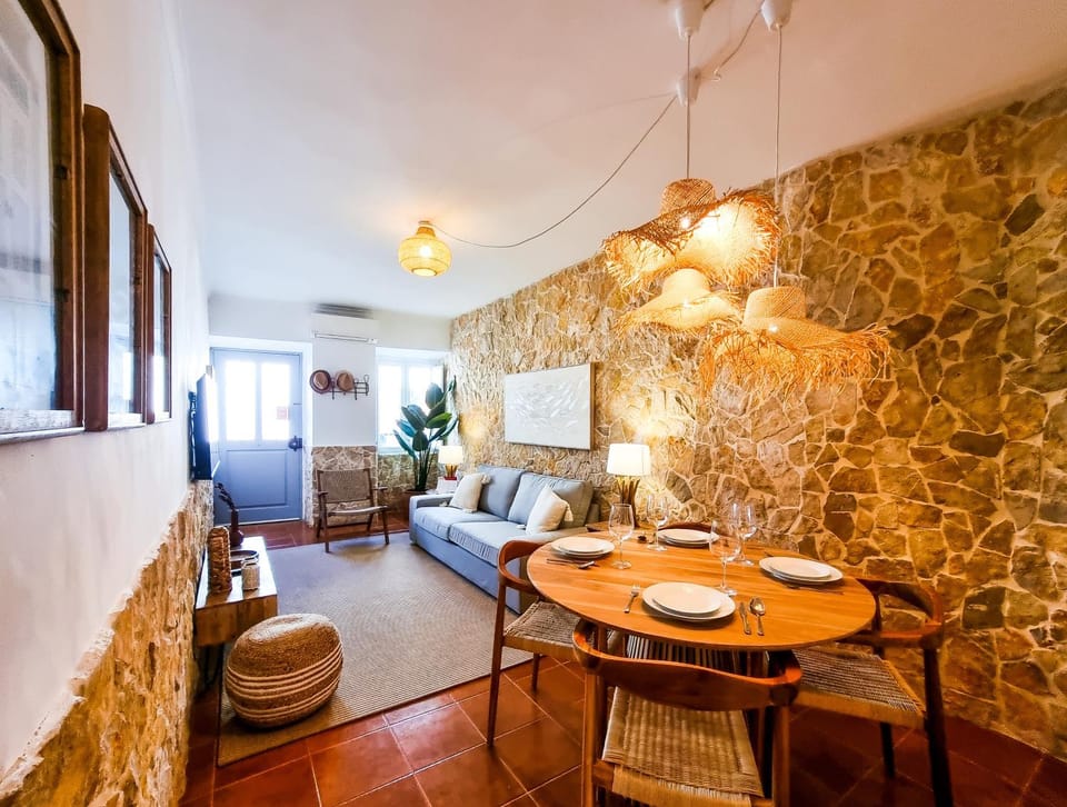 FLH Tavira Central Town House with Terrace & Rooftop Apartment in Tavira