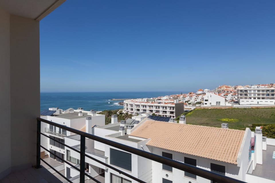 FLH Ericeira Terrace with Sea View Apartment in Ericeira